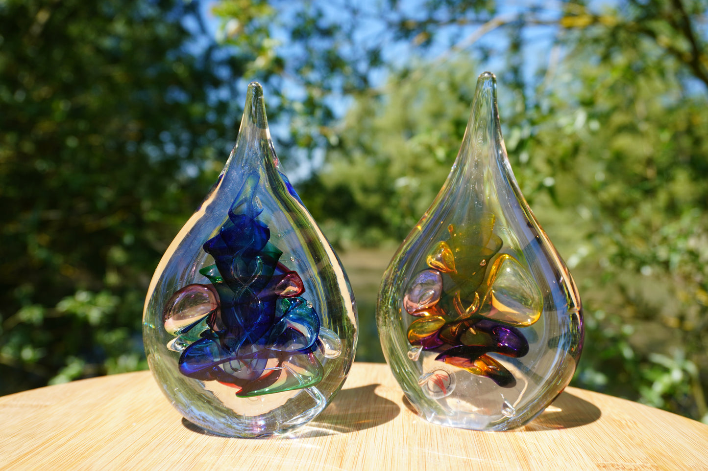Boheems Kristal - druppel Ozzaro, rood/groen/blauw
