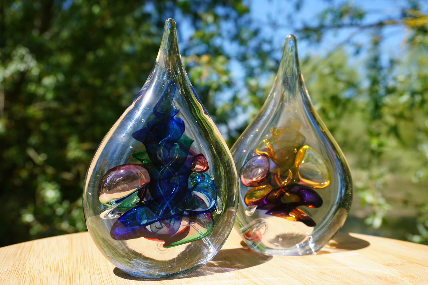 Boheems Kristal - druppel Ozzaro, rood/groen/blauw