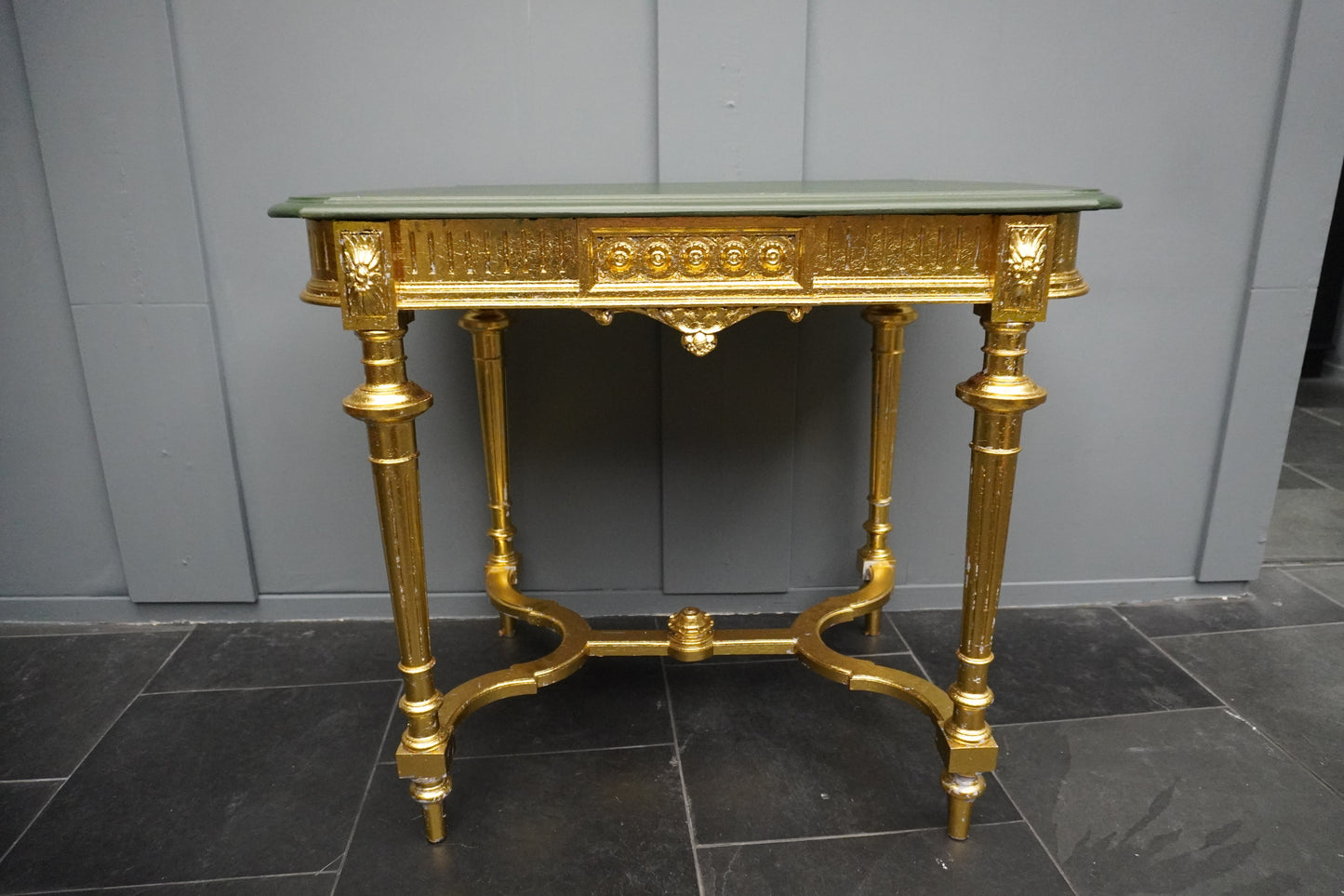 blad goud tafel