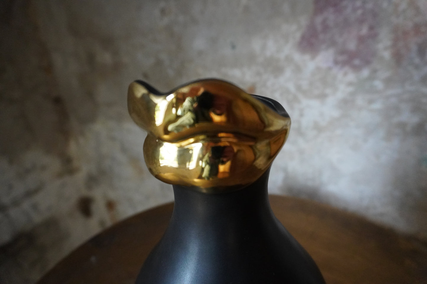 H.D. Living Aardewerk vaas - Lippen, 21cm x 8cm