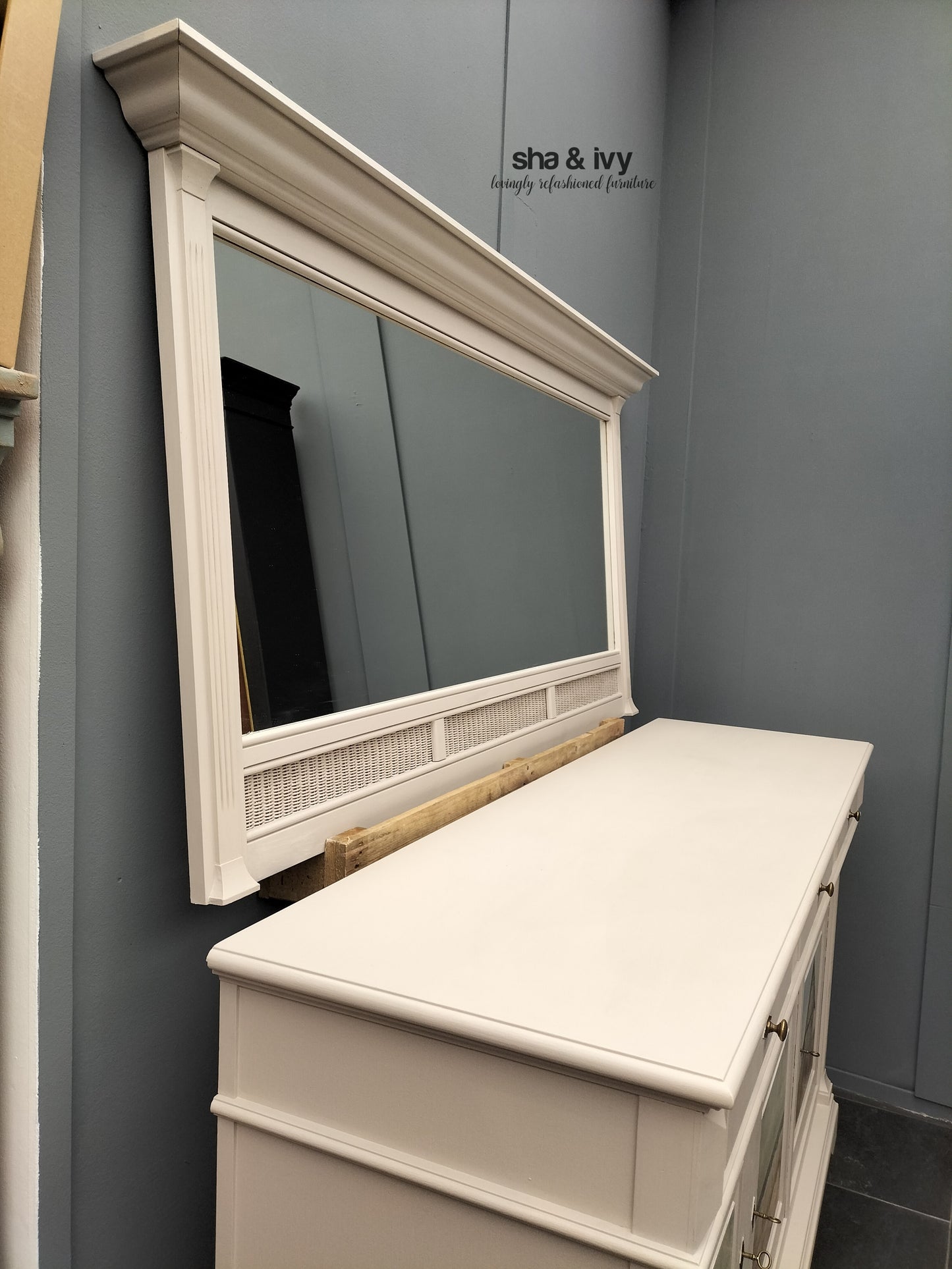 Beach dresser with mirror