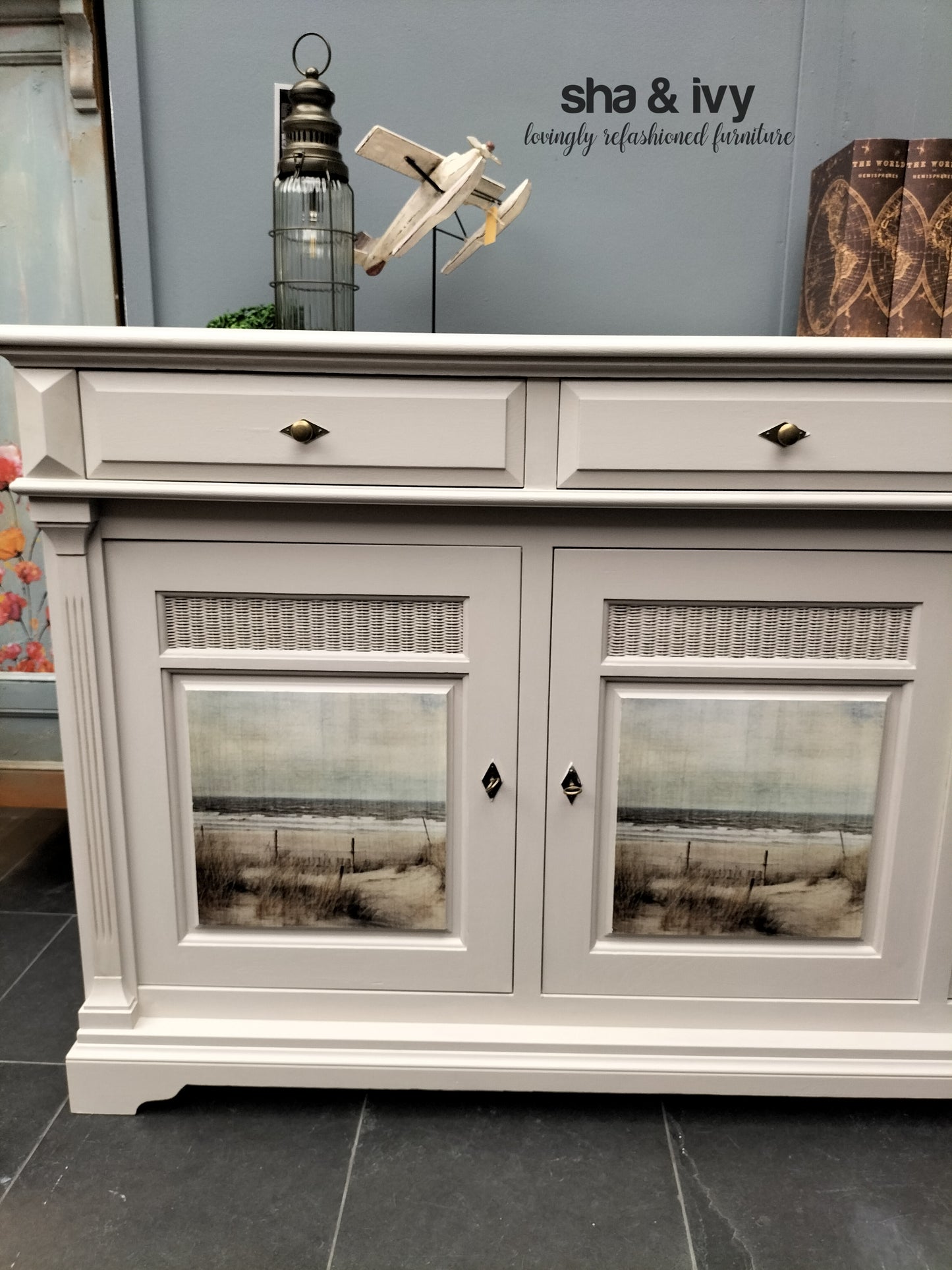 Beach dresser with mirror