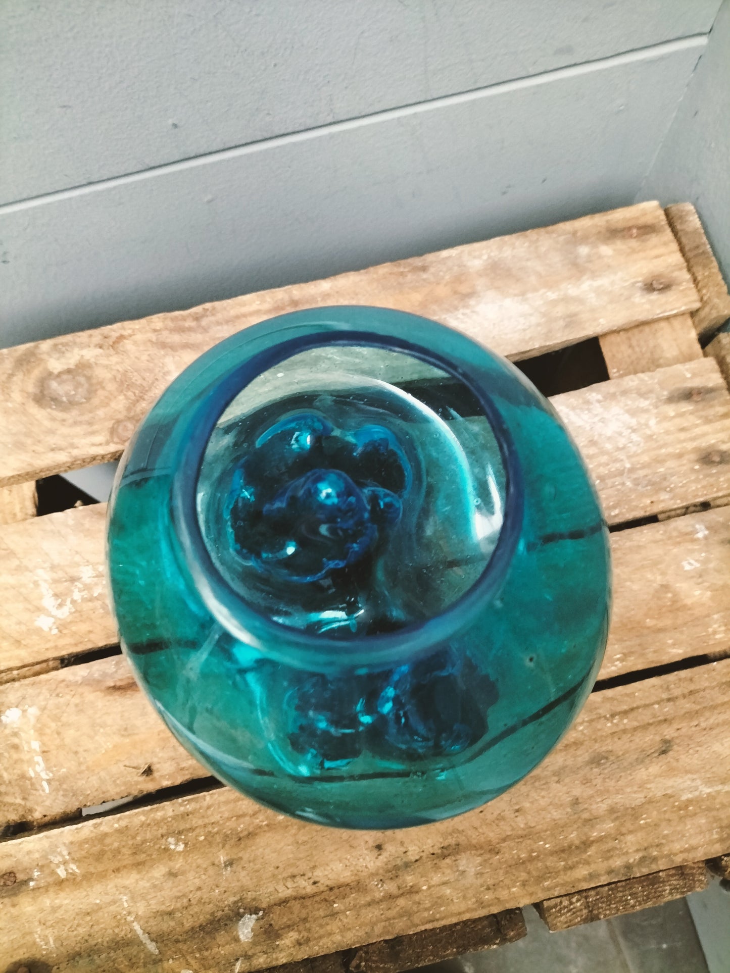Glas op stronk - light blauw, 16cm x 18cm