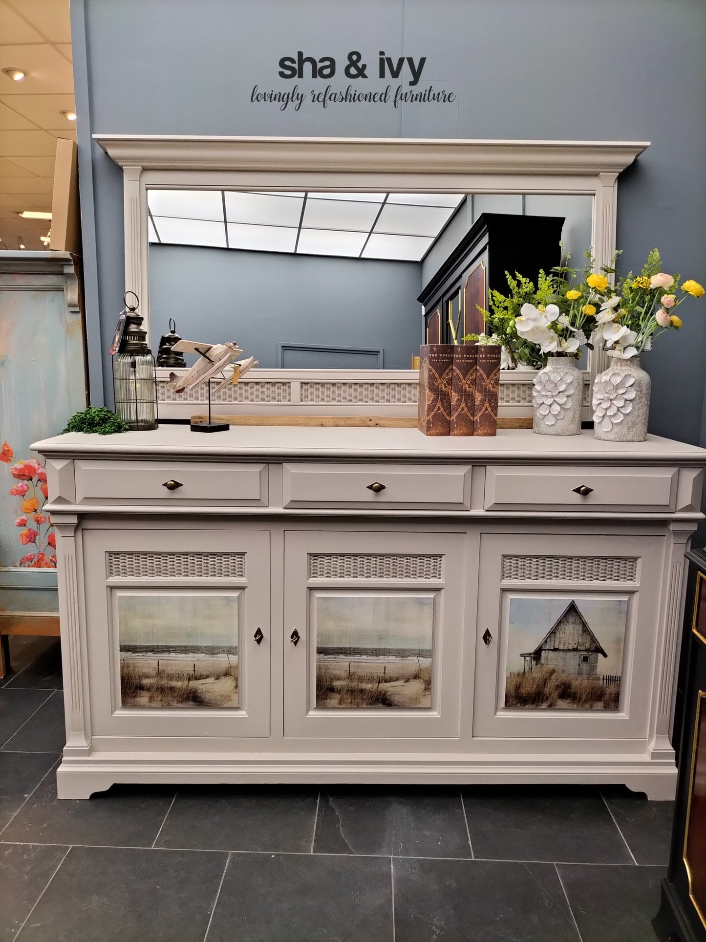 Beach dresser with mirror