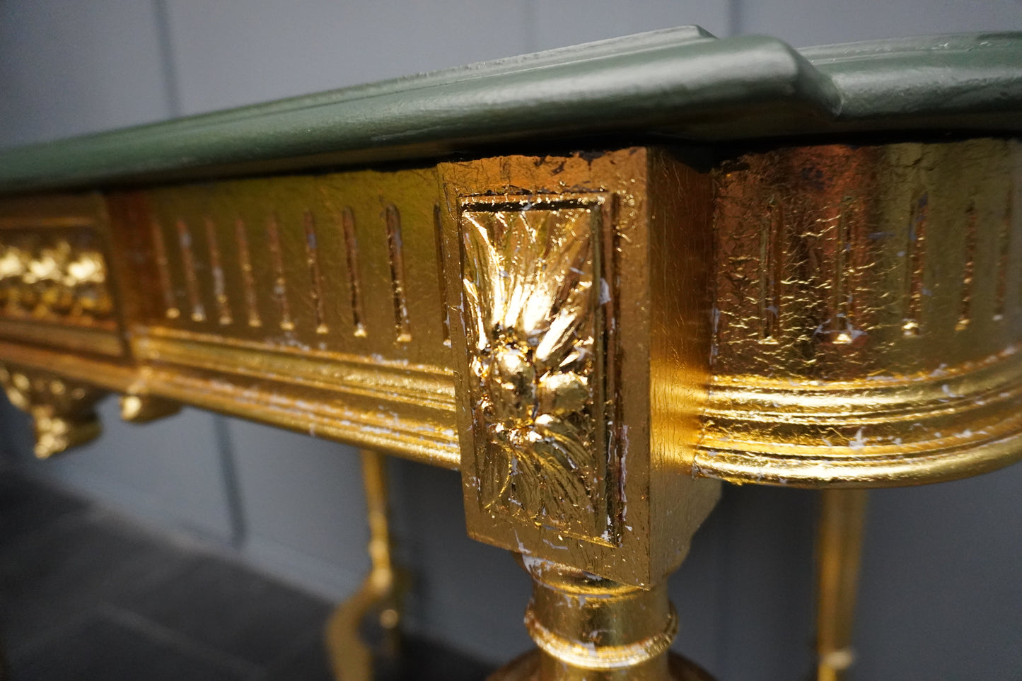 blad goud tafel