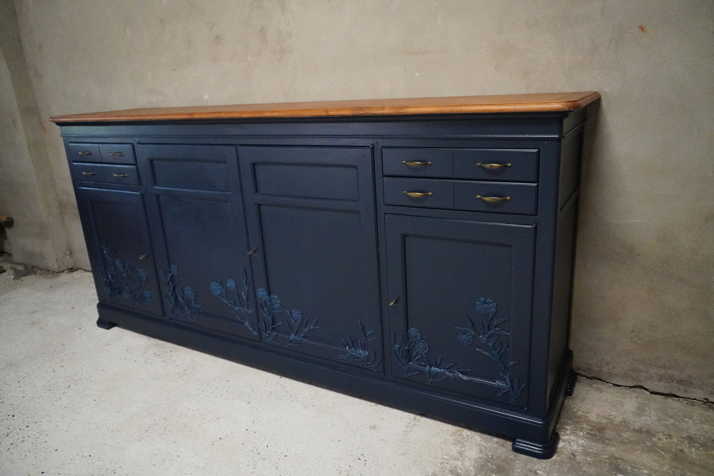 Dressoir met spiegel