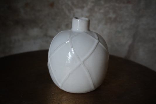 Aardewerk vaasje - wit, 10cm