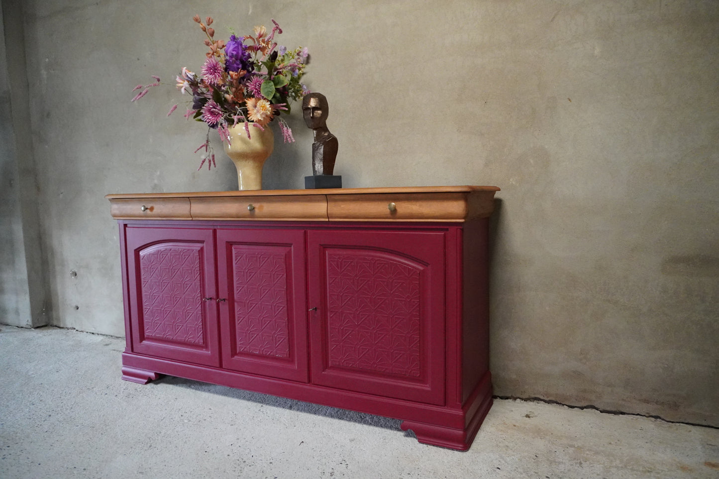 Dressoir Purple Red