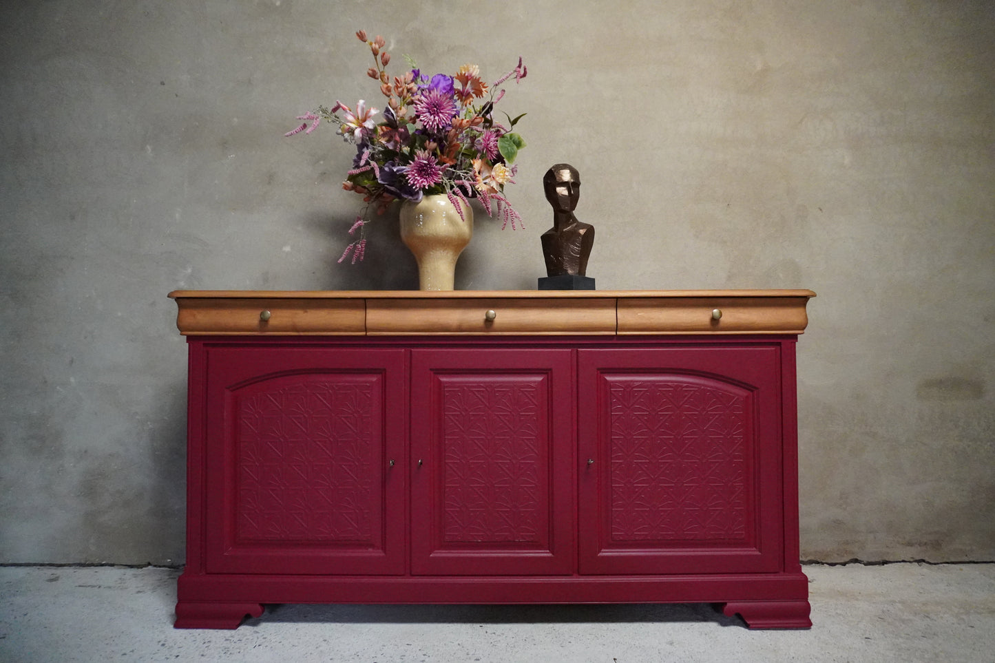 Dressoir Purple Red