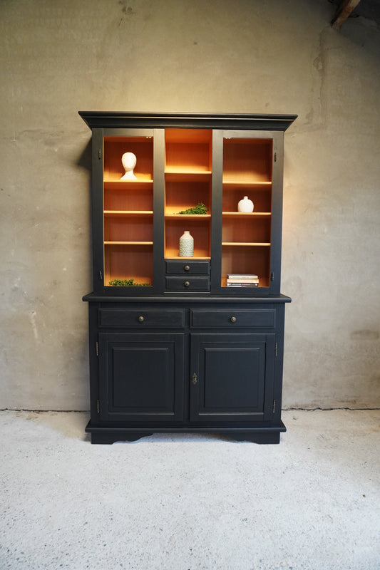 Tweedelige buffet/ vitrine kast