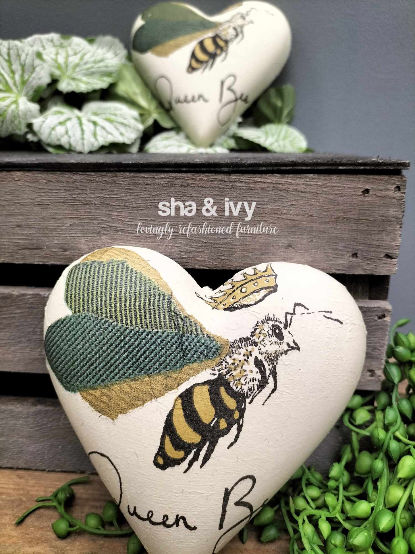 Decoupage hart - queen bee