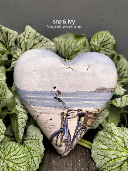 Decoupage hart - fiets aan strand