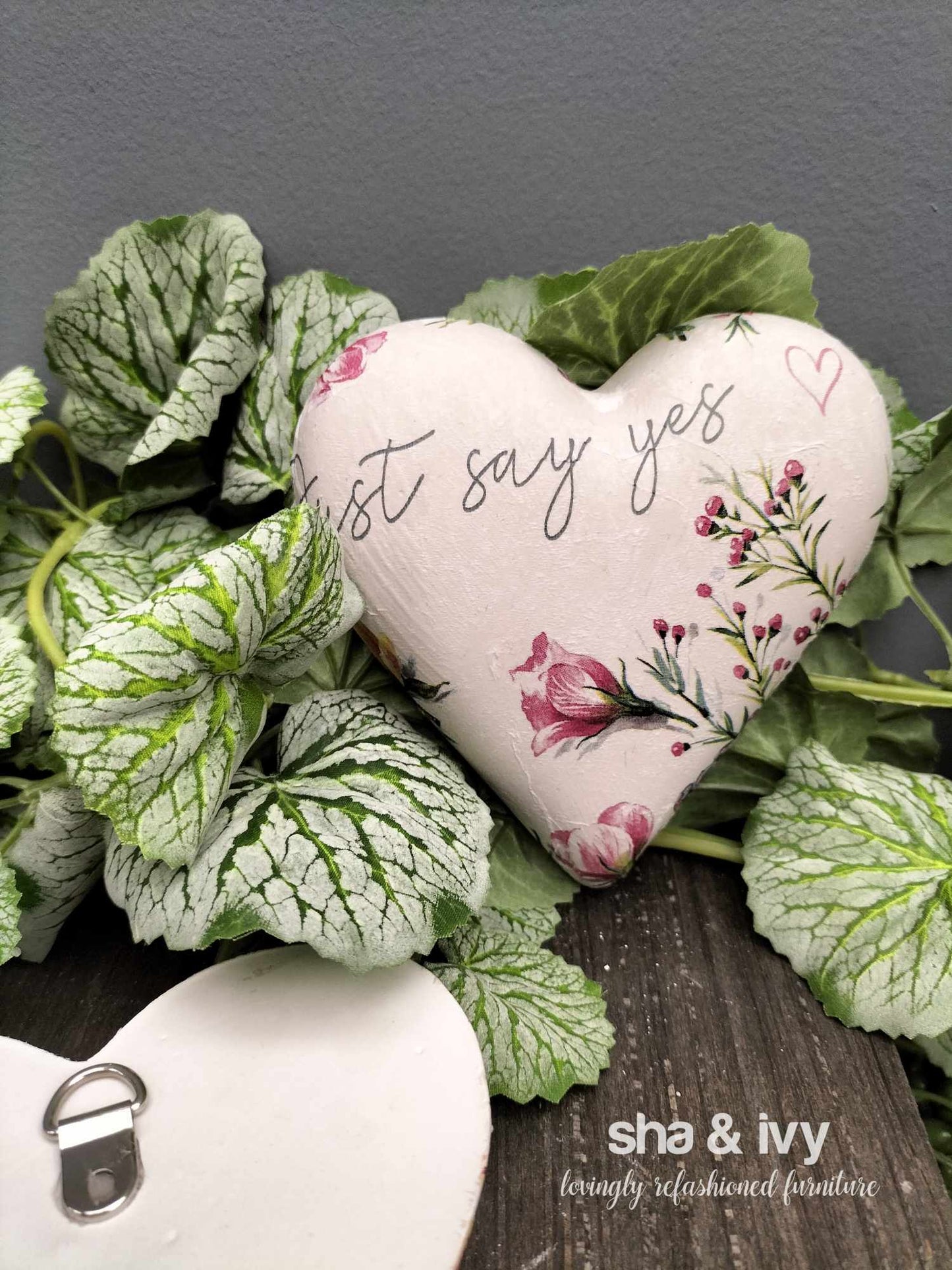 Decoupage hart - just say yes