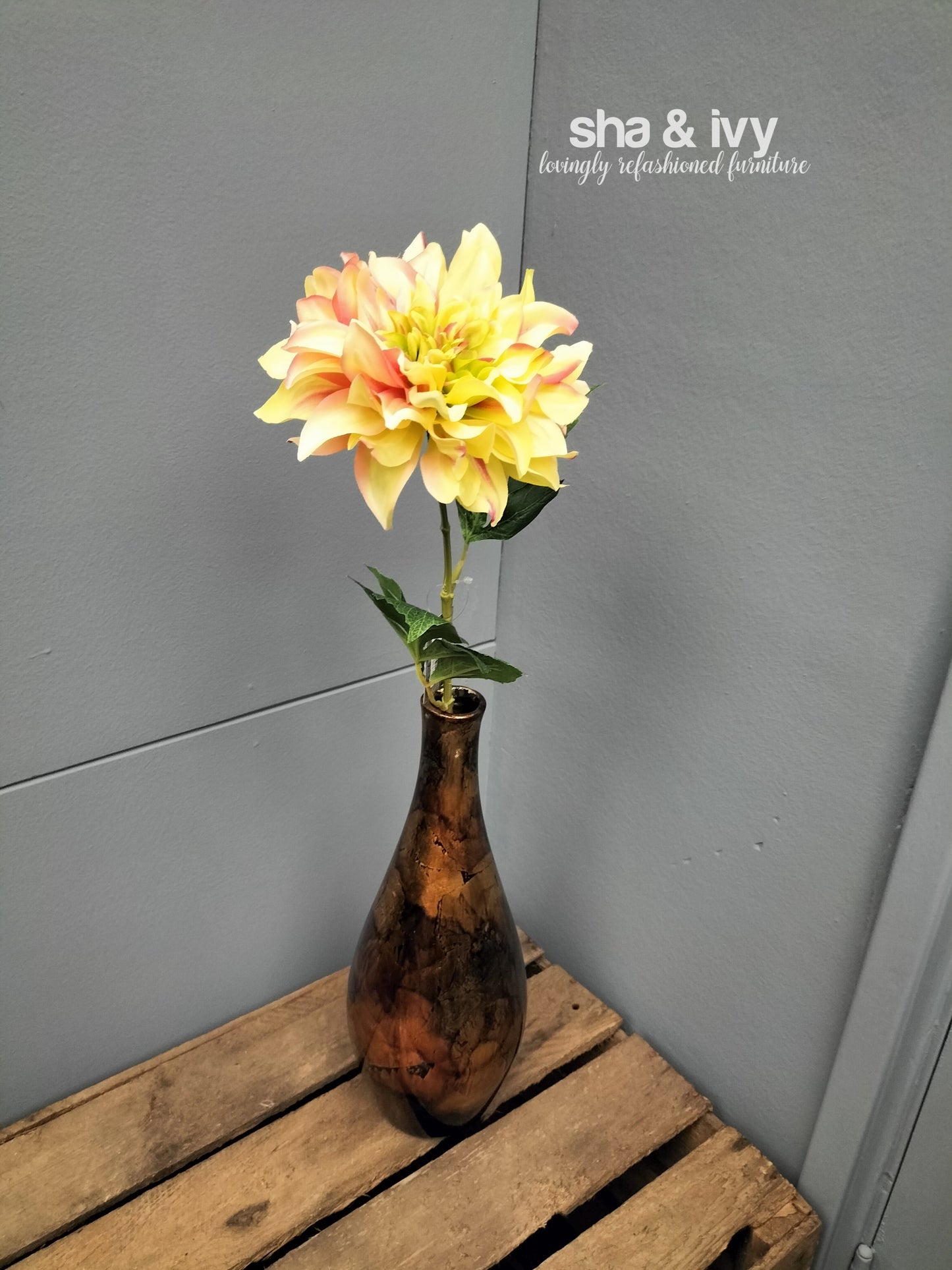 Dahlia - groen/roze 64cm