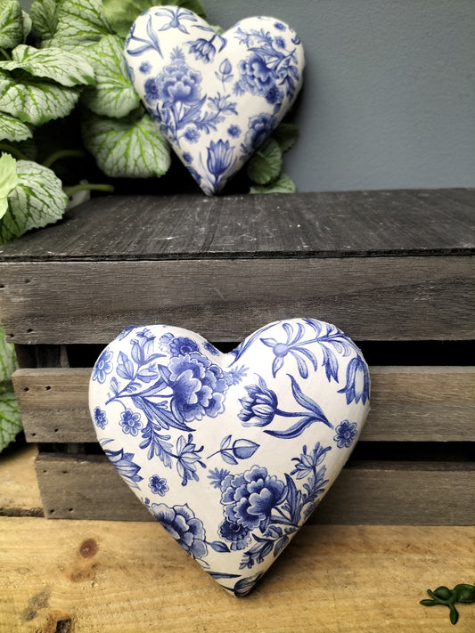 Decoupage hart - blauwe bloemen