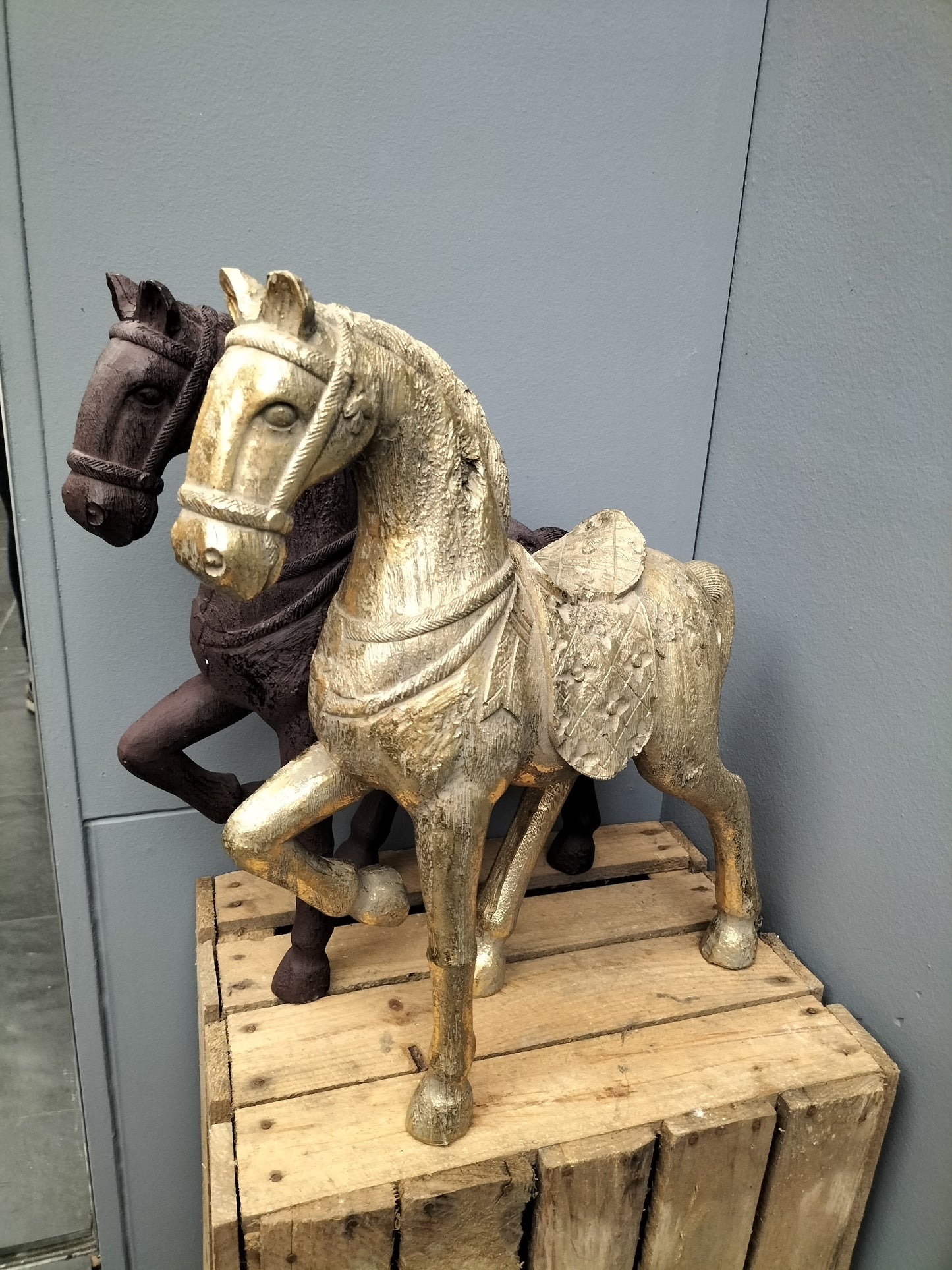 Paard - polyresin, 44cm